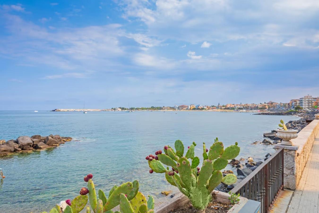 Hotel La Gioia Giardini-Naxos Zewnętrze zdjęcie